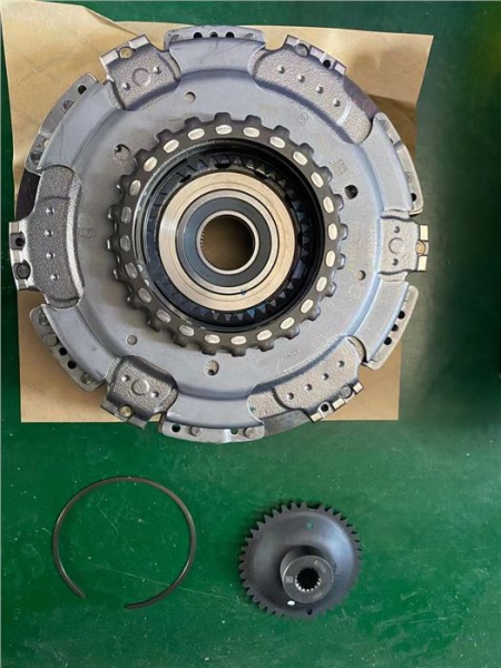 DPS6 6DCT250 Dual Clutch LUK repset 2ct 6020016990 For Qoros Geely SMART