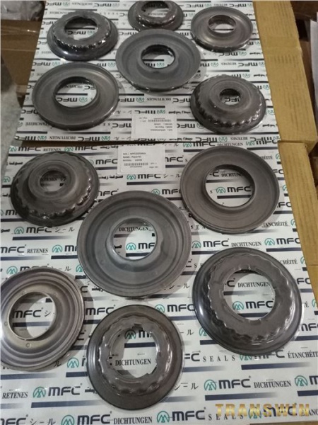MFC Piston Kit U250E MFC233300A 