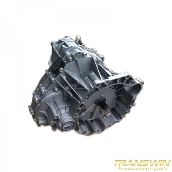 GEELY EC7 Transmission/ Gearbox - 1066001239