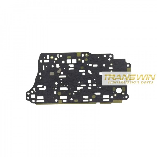 8F35 Vavle body - JM5P-7Z490-CC