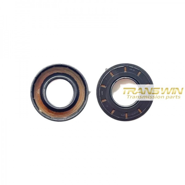 AL4 Oil Seal/Half Axle/ Right - CFW01029132B